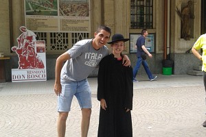 Angelica vestita da... Don Bosco